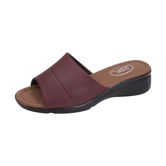 womens wide width sandals casual